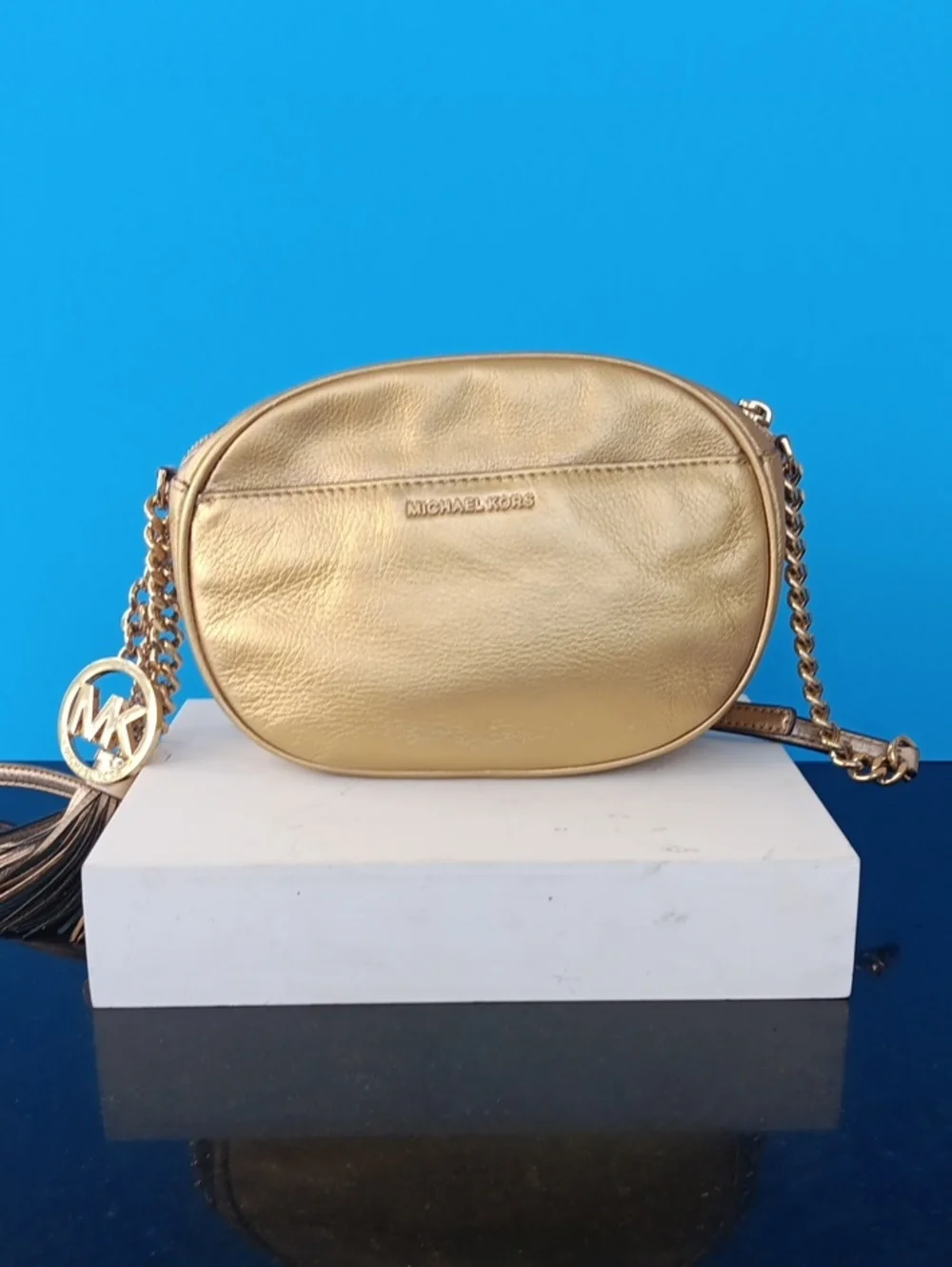 Michael Kors Metallic Gold Studded Crossbody Size 8.5+6+2.5